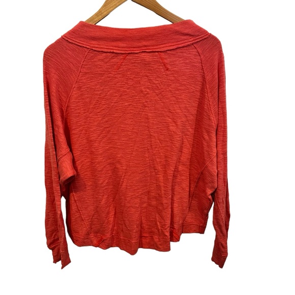 We the Free People Coral Textured Artsy Top Batwing Sleeve Size XS button boho - Picture 3 of 8
